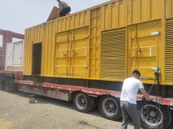 博厚镇除了负载情况和发动机维护，还有哪些因素会影响 200kw 柴油发电机的油耗？