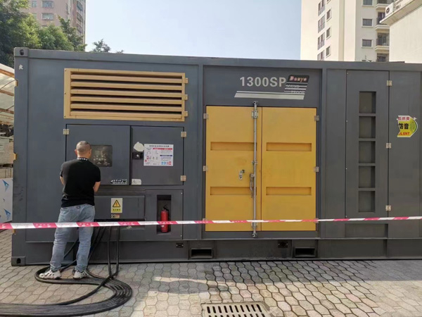 博厚镇500KW发电机组冬季应该配多大的启动电瓶？